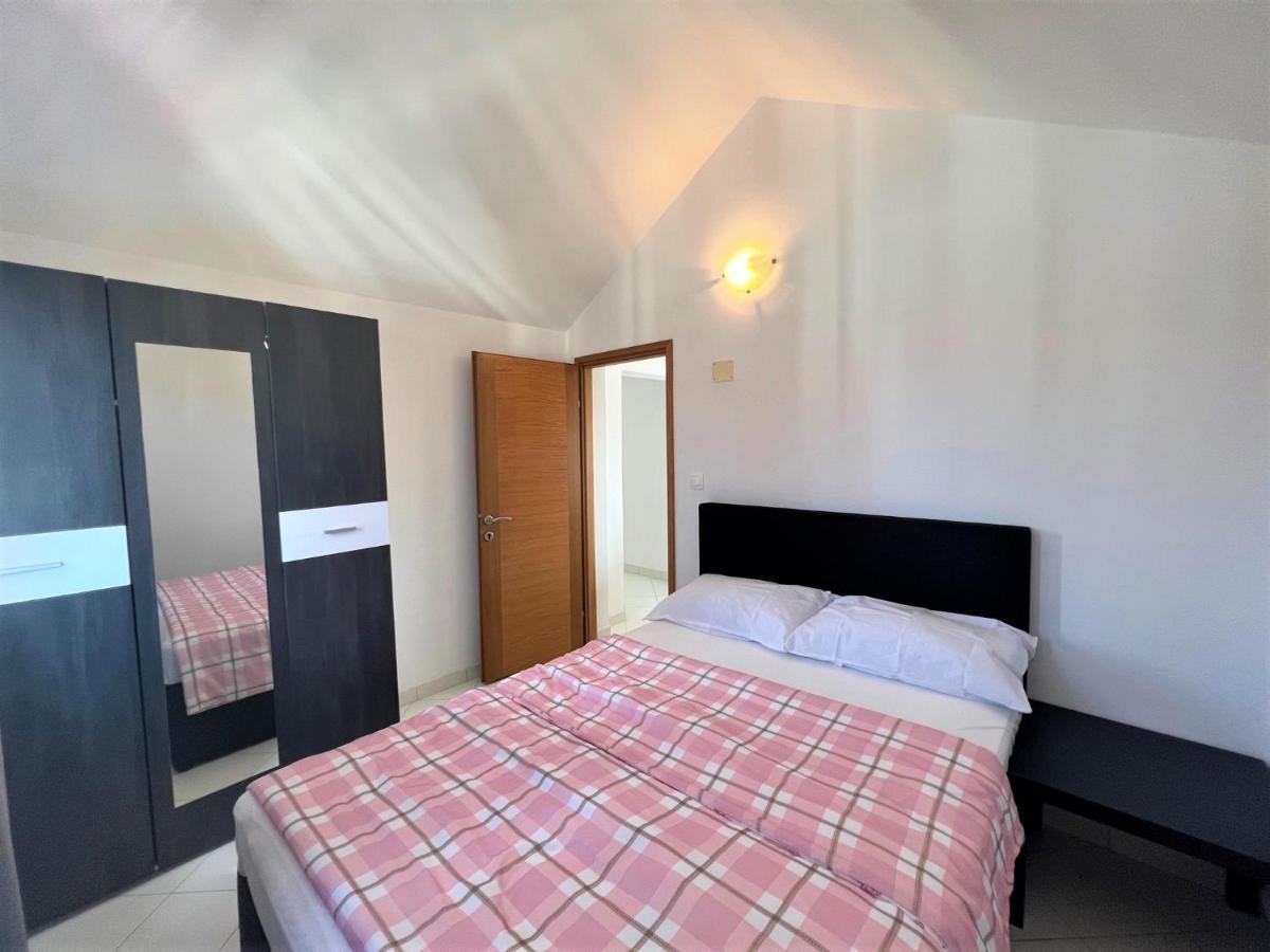 Apartments Melek Медулин Экстерьер фото
